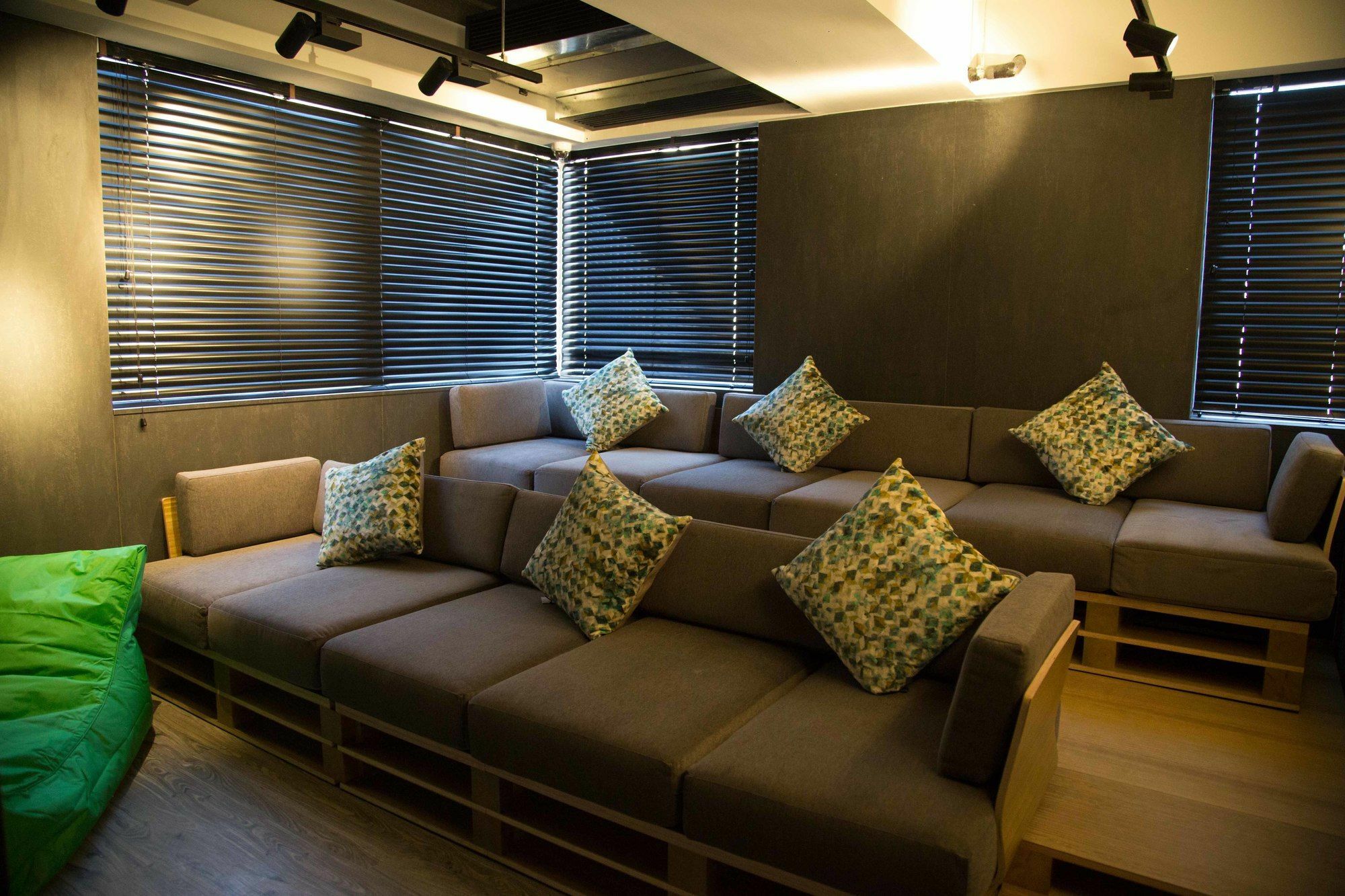 The Aberdeen Harbour By Ovolo Hong Kong Esterno foto